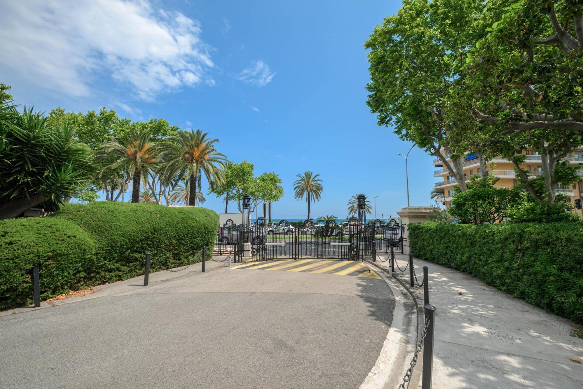דירות מנטון Le Coq Tersling - Residential Parking - Ac - Sea View מראה חיצוני תמונה